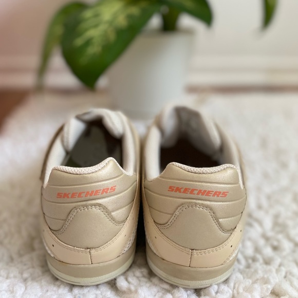 Skechers Shoes - Picture 3 of 5